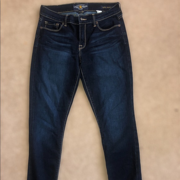 lucky brand manufacturer